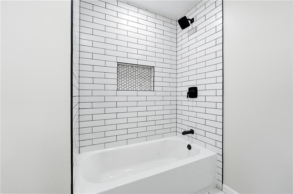 1705 Gordon Road Cumming, GA 30040 - Photo 22 of 46