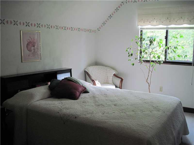 6227 Old Rte 8 Butler, PA 16002 - Photo 14 of 20 Bedroom. Loft Area