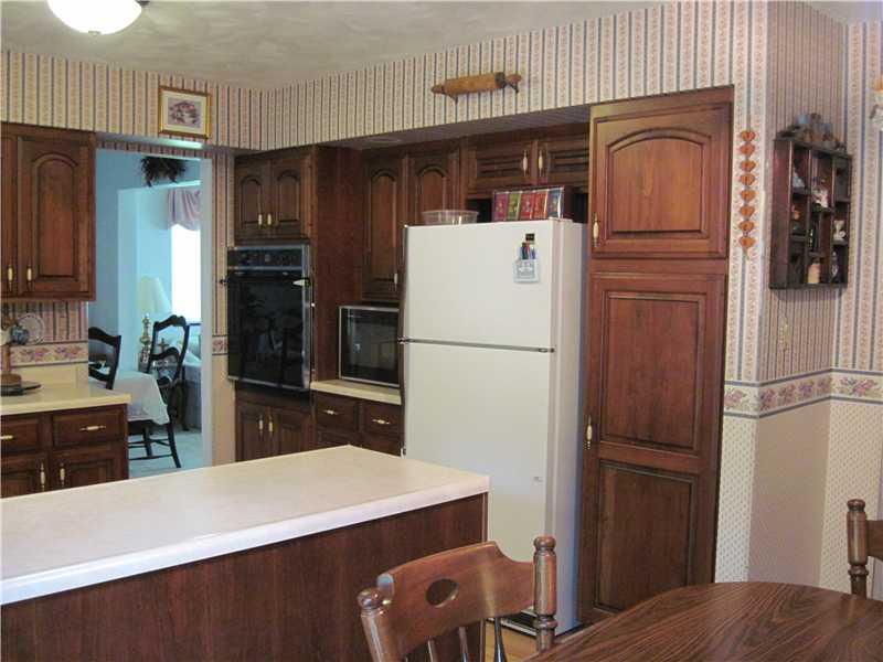 6227 Old Rte 8 Butler, PA 16002 - Photo 7 of 20 Kitchen.