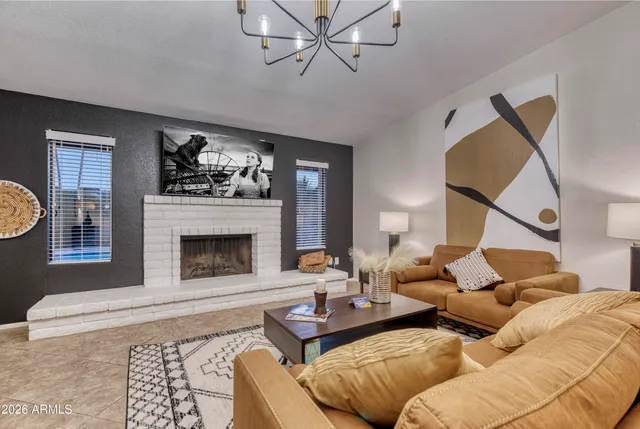 $595,000 | 301 East Muriel Drive, Phoenix, AZ 85022