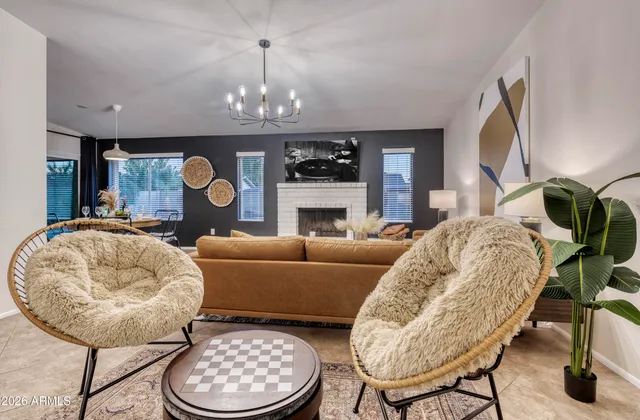 $595,000 | 301 East Muriel Drive, Phoenix, AZ 85022