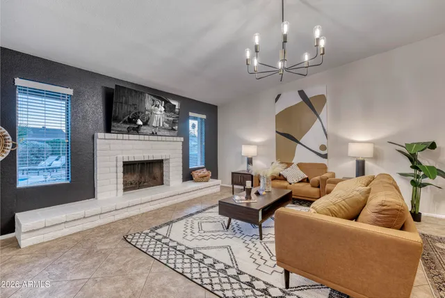 $595,000 | 301 East Muriel Drive, Phoenix, AZ 85022