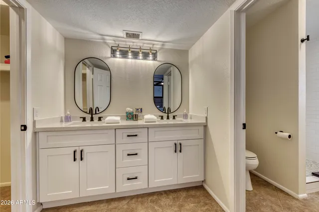 $595,000 | 301 East Muriel Drive, Phoenix, AZ 85022