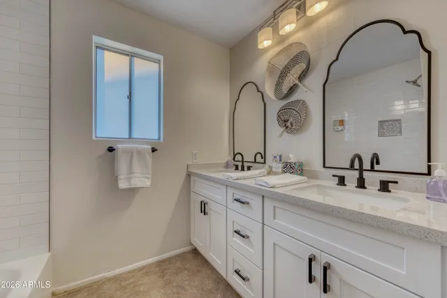 $595,000 | 301 East Muriel Drive, Phoenix, AZ 85022