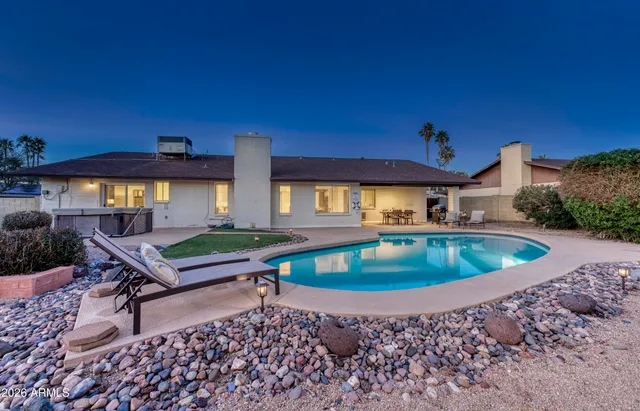 $595,000 | 301 East Muriel Drive, Phoenix, AZ 85022