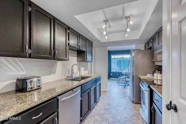 $595,000 | 301 East Muriel Drive, Phoenix, AZ 85022