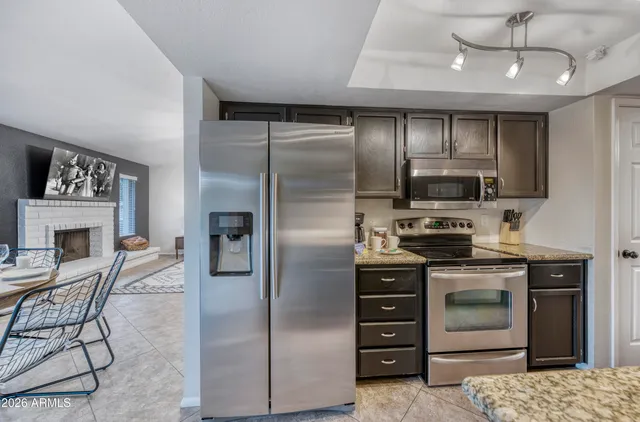 $595,000 | 301 East Muriel Drive, Phoenix, AZ 85022