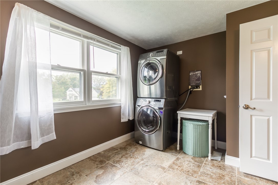 6 Brackley Circle Perinton, NY 14450 - Photo 22 of 31