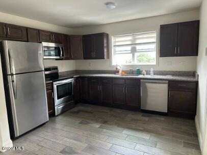 1311 Broadway, Unit 10 Rensselaer, NY 12144 - Photo 2 of 10 5afff9c7-7e6c-474d-94b6-8ab2057c1702