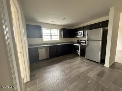 $1,650 | 1311 Broadway, Unit 10, Rensselaer, NY 12144