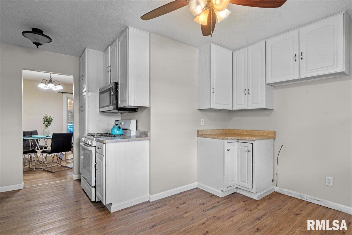 101 Adloff Lane Springfield, IL 62703 - Photo 11 of 32