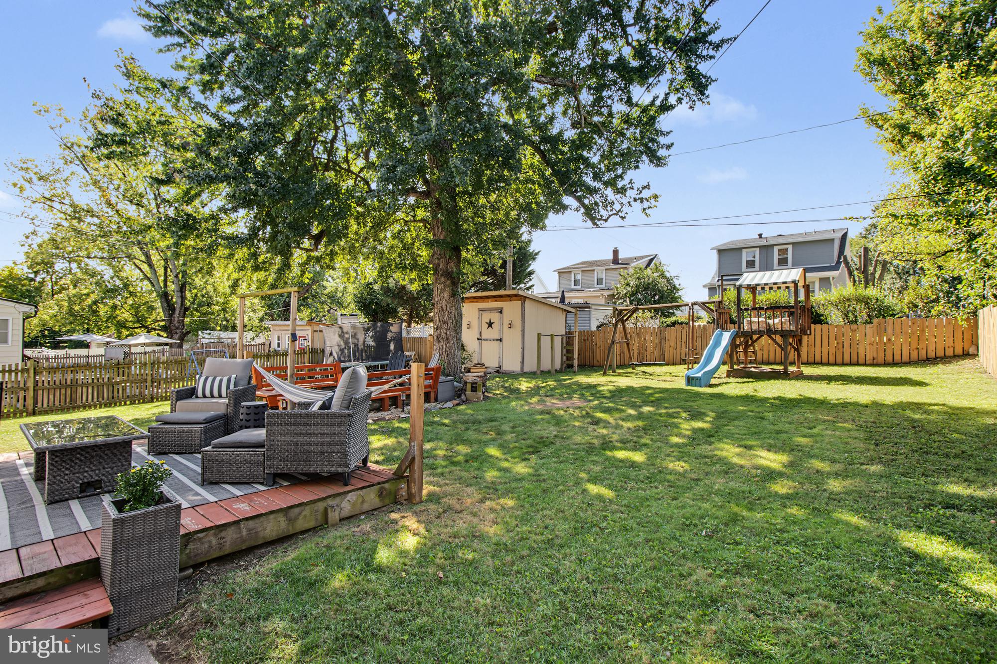 2811 Pinewood Avenue Baltimore, MD 21214 - Photo 41 of 51 Huge backyard