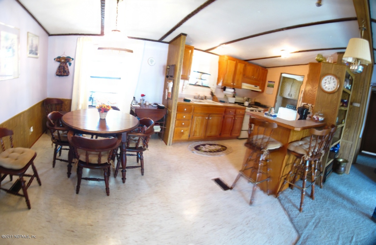 5661 Christian Camp Road Keystone Heights, FL 32656 - Photo 4 of 6 Dining Room & Kitchen