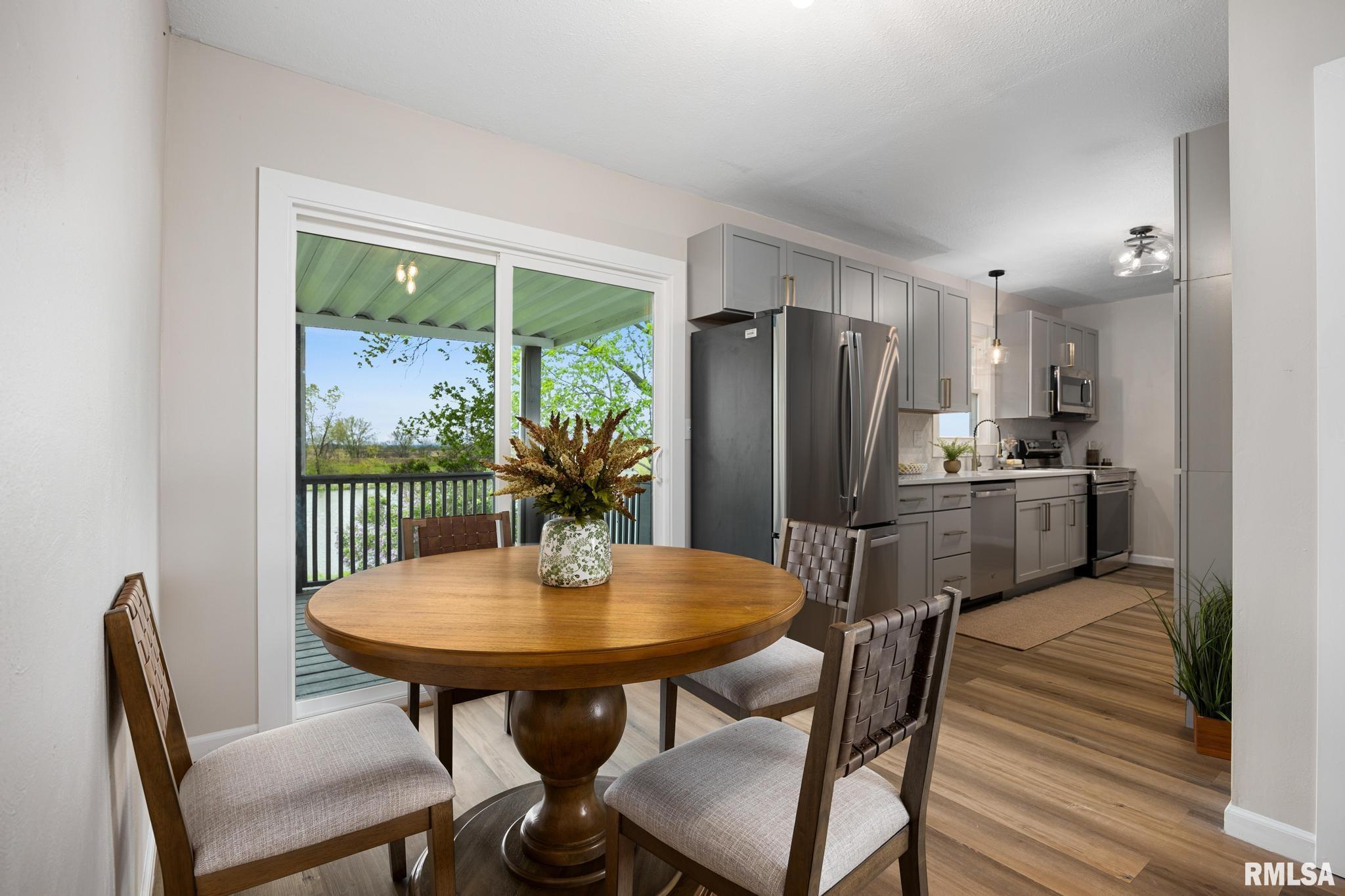 8210 West Parks School Road Princeville, IL 61559 - Photo 11 of 46 Gallery Image 11