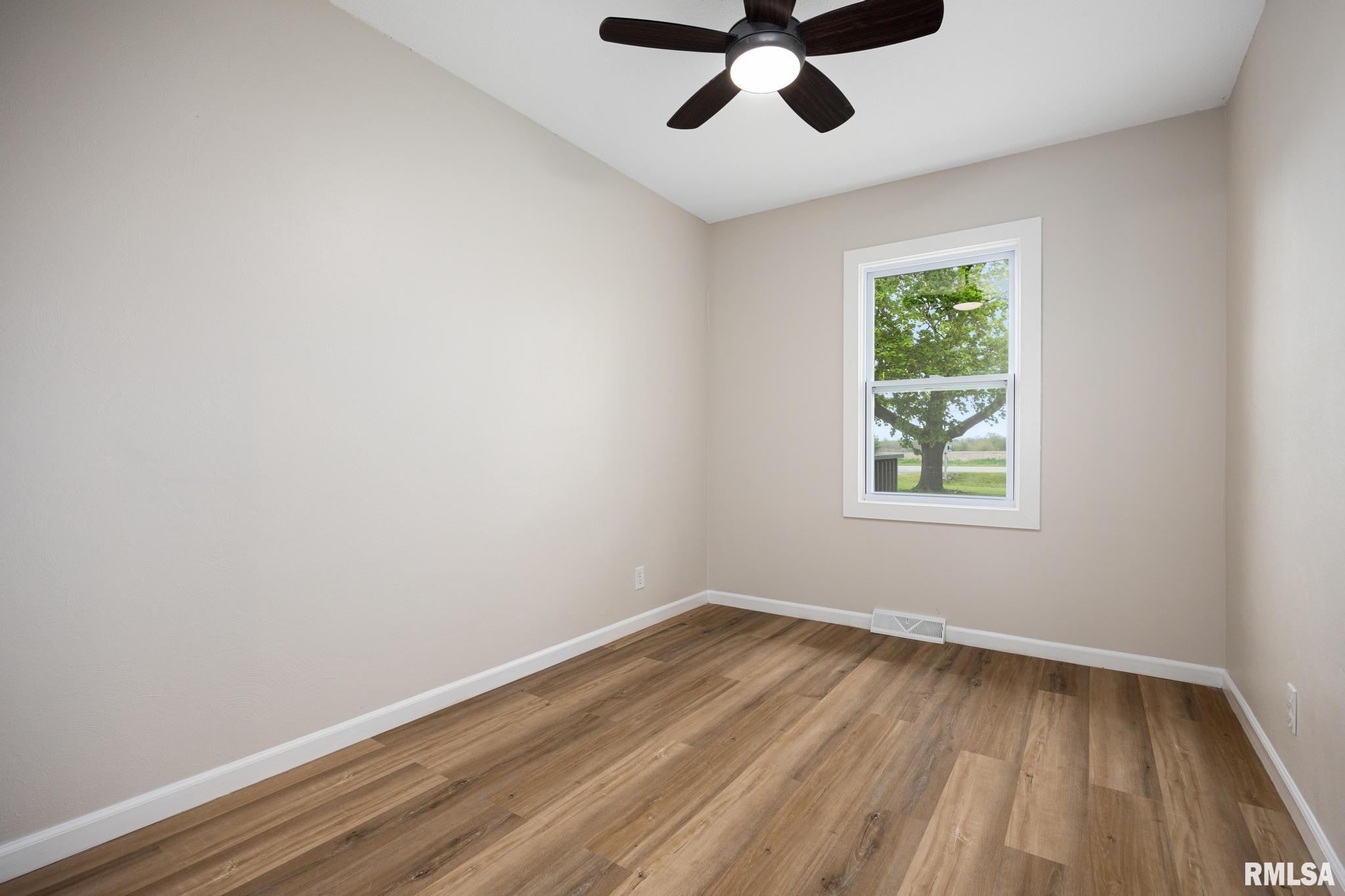 8210 West Parks School Road Princeville, IL 61559 - Photo 19 of 46 Gallery Image 19