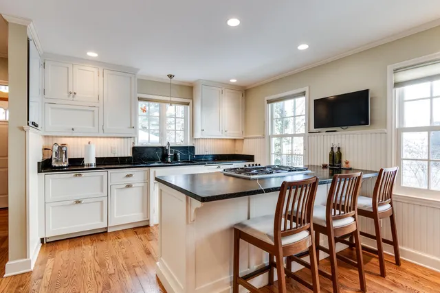 $1,000,000 | 225 Kensington Drive, Madison, WI 53704