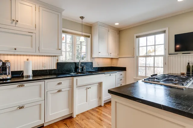 $1,000,000 | 225 Kensington Drive, Madison, WI 53704