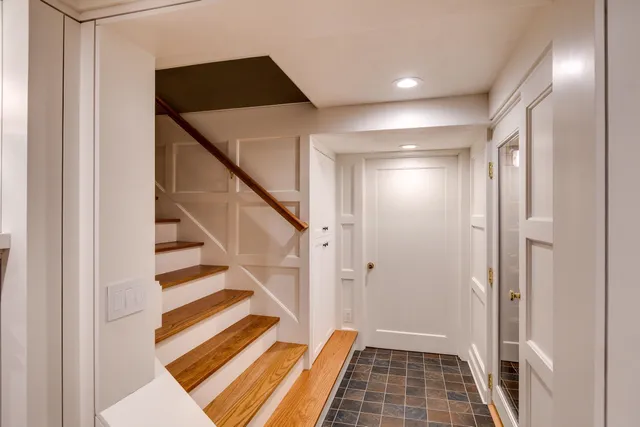 $1,000,000 | 225 Kensington Drive, Madison, WI 53704