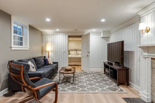 $1,000,000 | 225 Kensington Drive, Madison, WI 53704