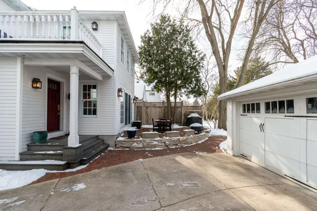 $1,000,000 | 225 Kensington Drive, Madison, WI 53704