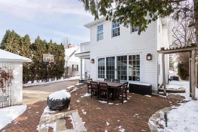 $1,000,000 | 225 Kensington Drive, Madison, WI 53704