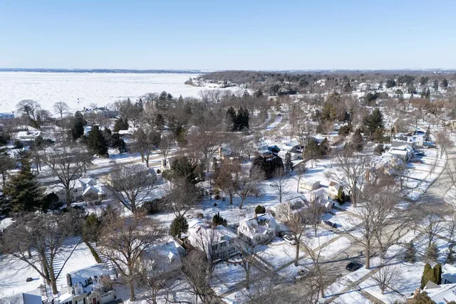 $1,000,000 | 225 Kensington Drive, Madison, WI 53704