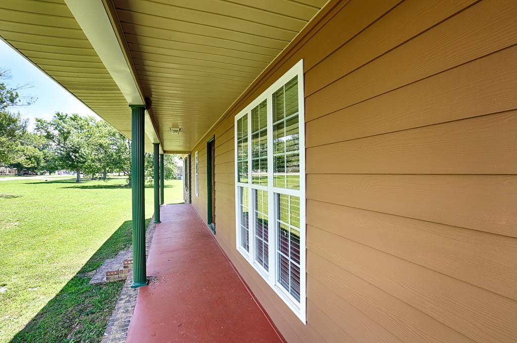 29920 State Line Road Ardmore, AL 35739 - Photo 3 of 25 New Everything, Paint, Siding, Windows
