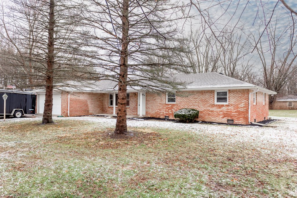 13000 West Council Road Yorktown, IN 47396 - Photo 1 of 30 Gallery Image 1