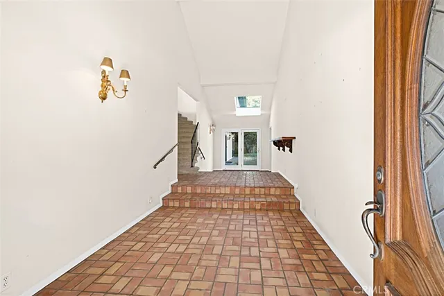 $6,995,000 | 1700 Port Margate Place, Newport Beach, CA 92660