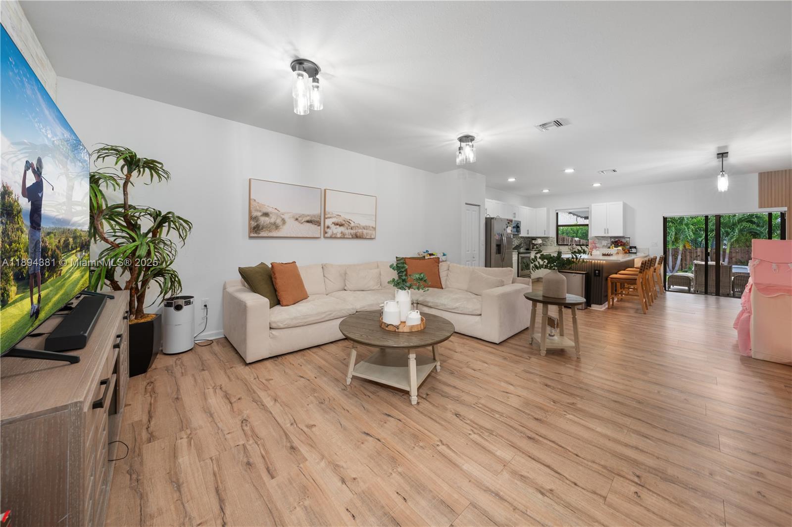 25511 Southwest 108th Court Homestead, FL 33032 - Photo 4 of 28