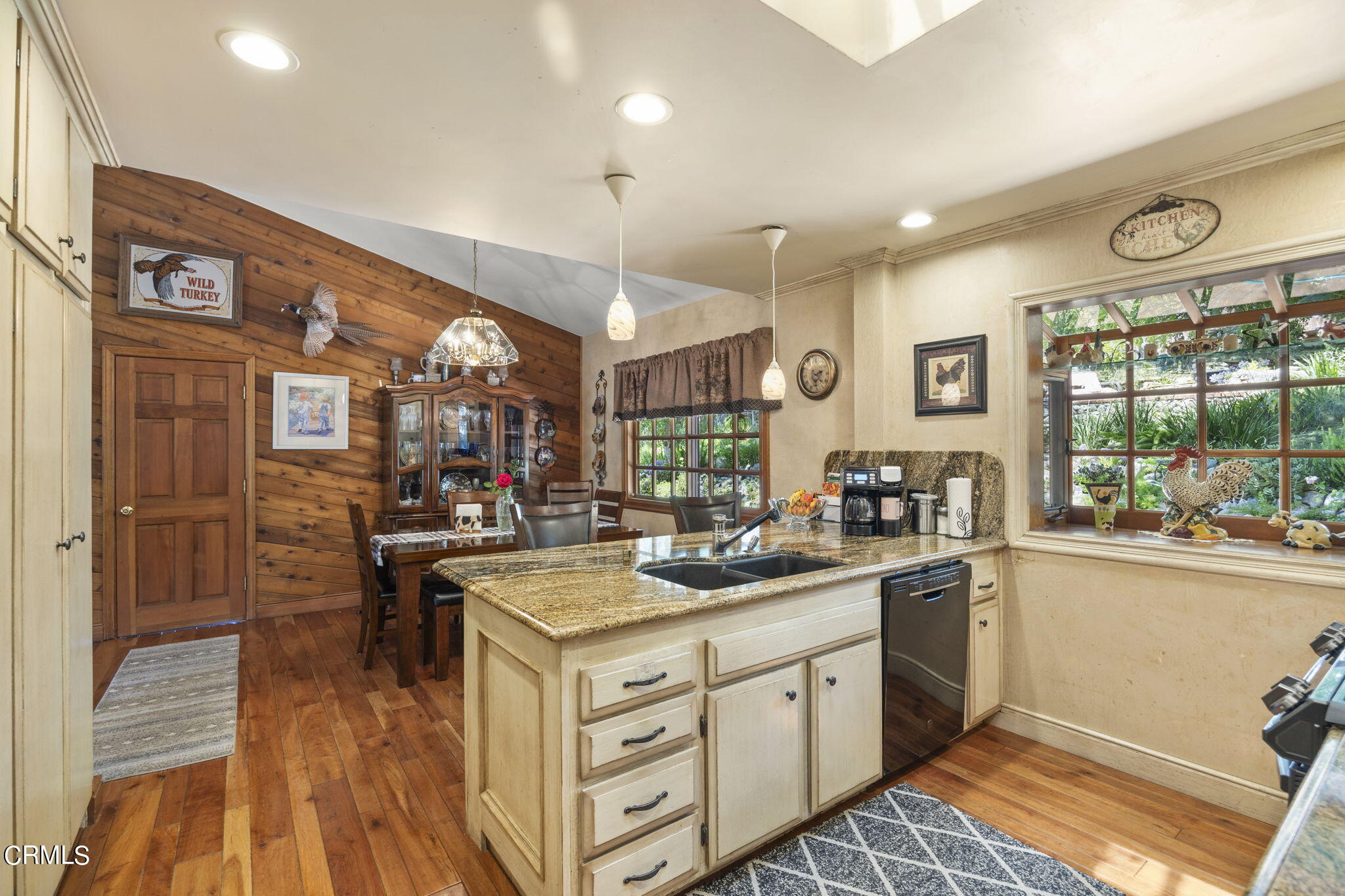5340 Lewis Road Agoura Hills, CA 91301 - Photo 11 of 66 36-web-or-mls-Upmarketmedia_5340Lew-75