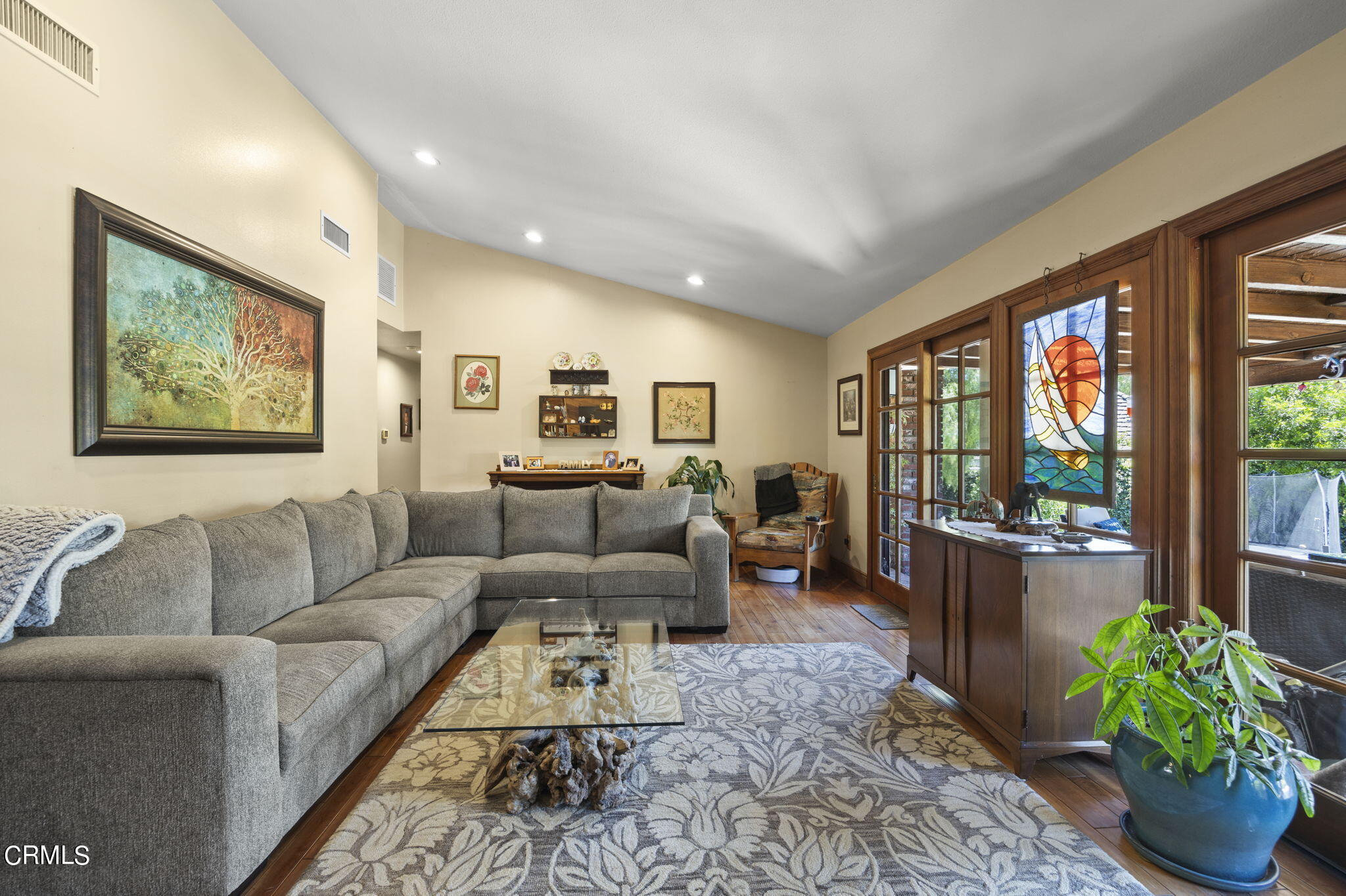 5340 Lewis Road Agoura Hills, CA 91301 - Photo 16 of 66 13-web-or-mls-Upmarketmedia_5340Lew-33