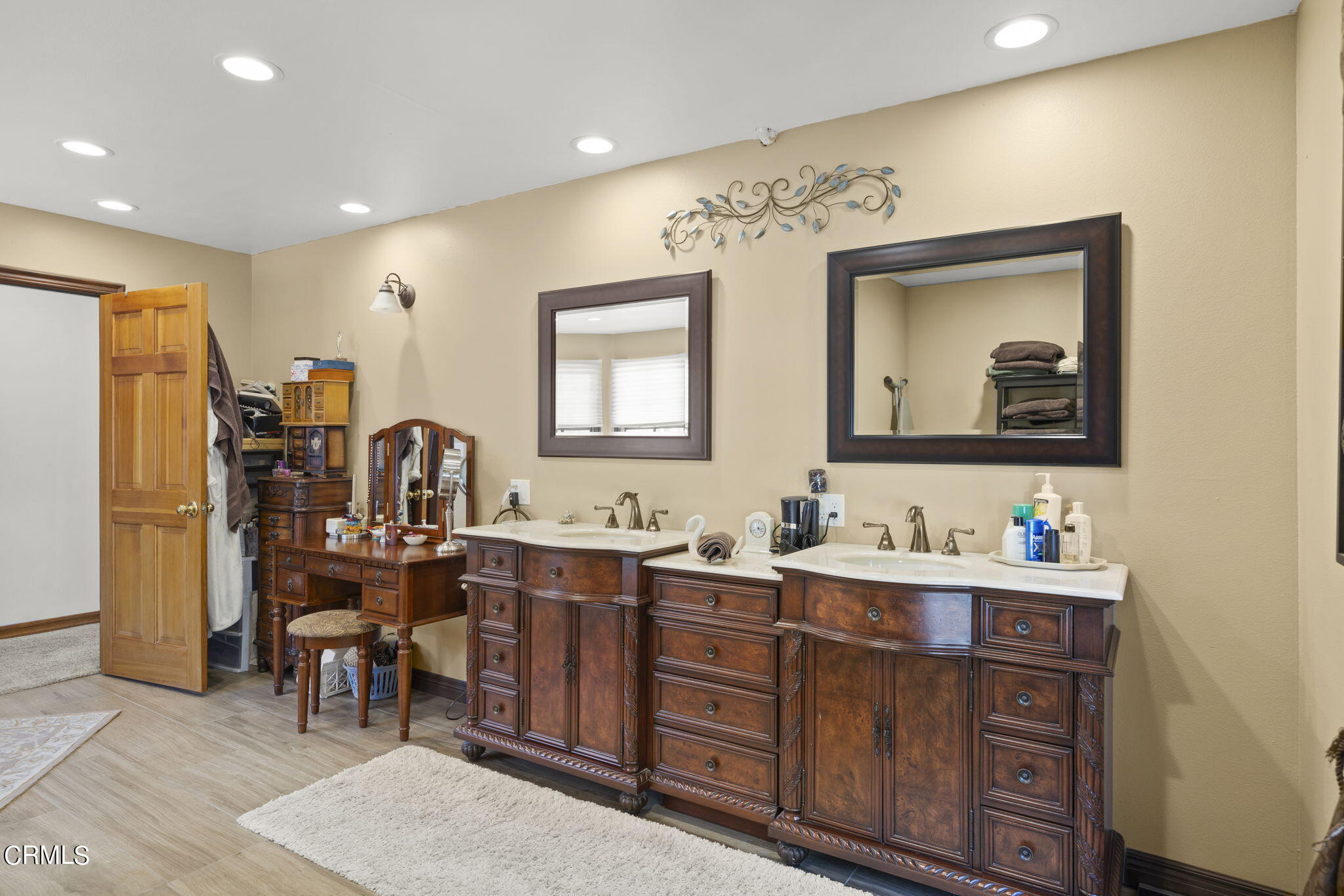 5340 Lewis Road Agoura Hills, CA 91301 - Photo 33 of 66 49-web-or-mls-Upmarketmedia_5340Lew-120