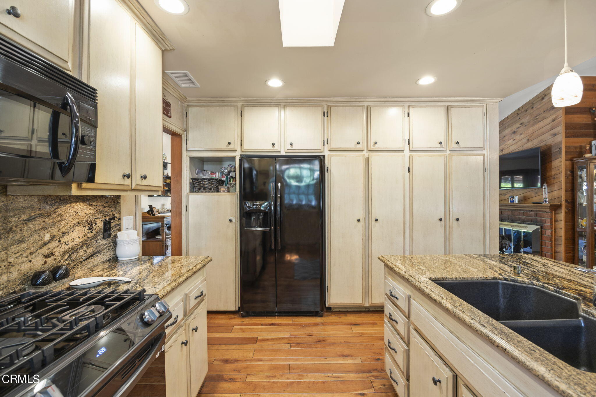 5340 Lewis Road Agoura Hills, CA 91301 - Photo 10 of 66 1-web-or-mls-Upmarketmedia_5340Lew-84