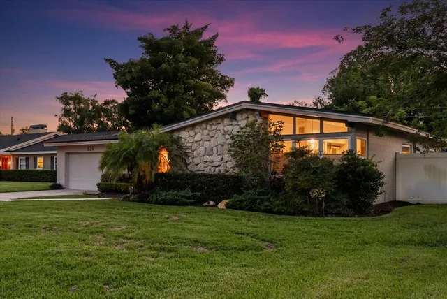 $699,000 | 814 North Thistle Lane, Maitland, FL 32751