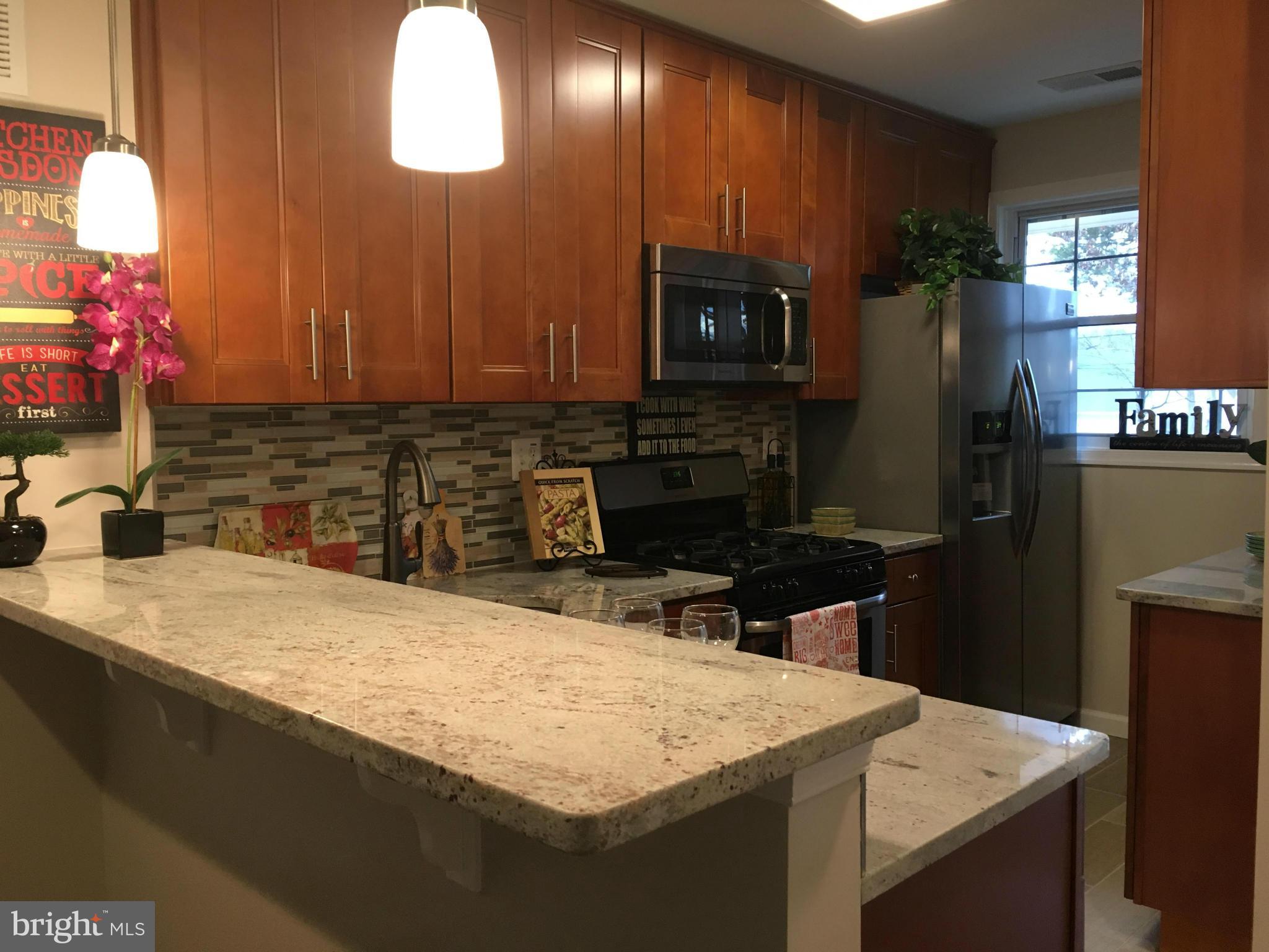 7631 Normandy Road Landover, MD 20785 - Photo 15 of 30 Breakfast Bar