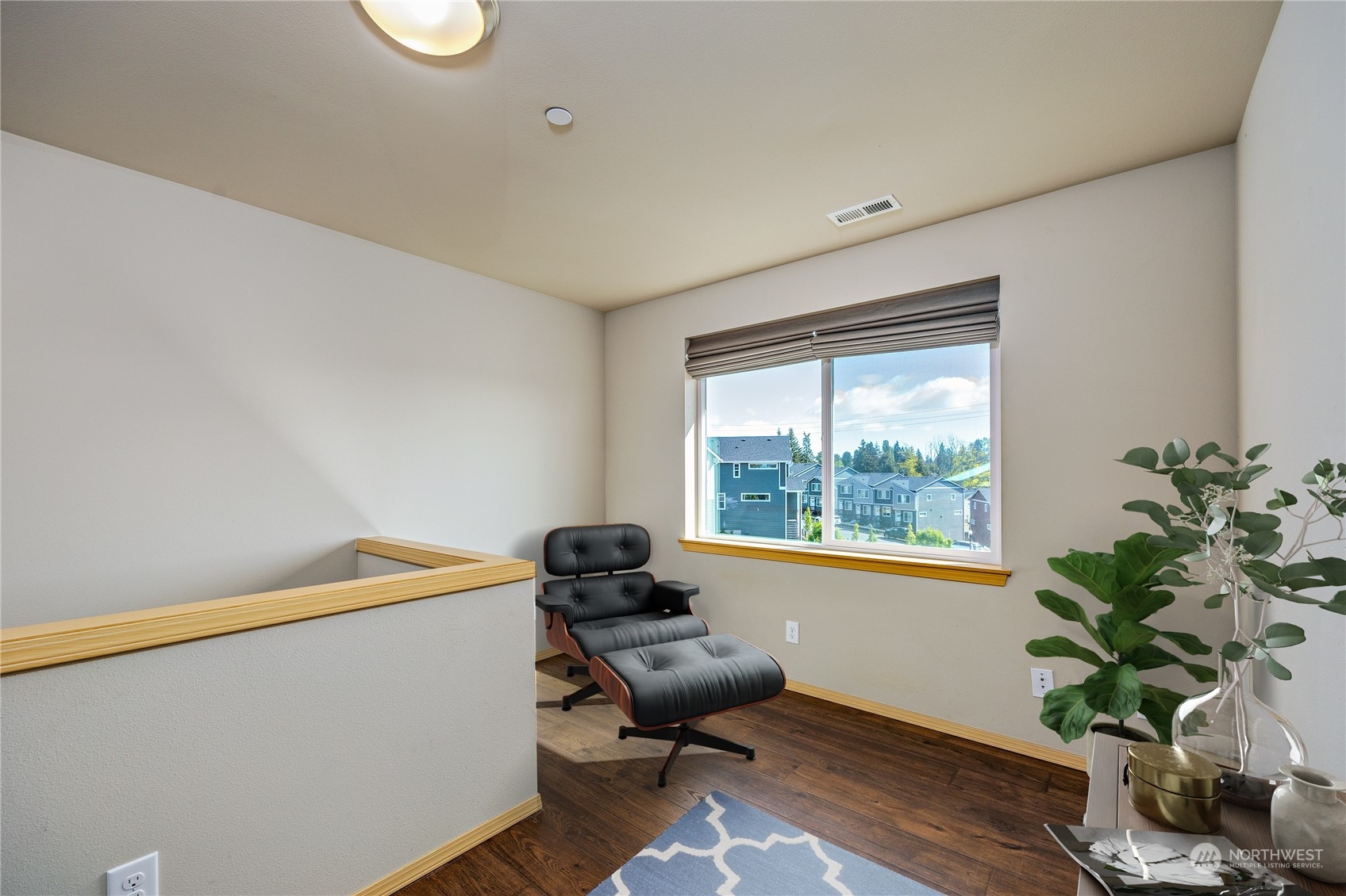 2480 Zeeden Way Bremerton, WA 98310 - Photo 14 of 22 Gallery Image 14