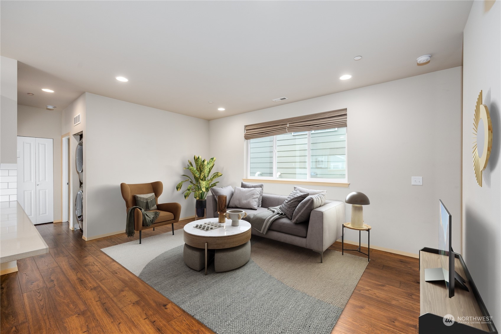 2480 Zeeden Way Bremerton, WA 98310 - Photo 4 of 22 Gallery Image 4