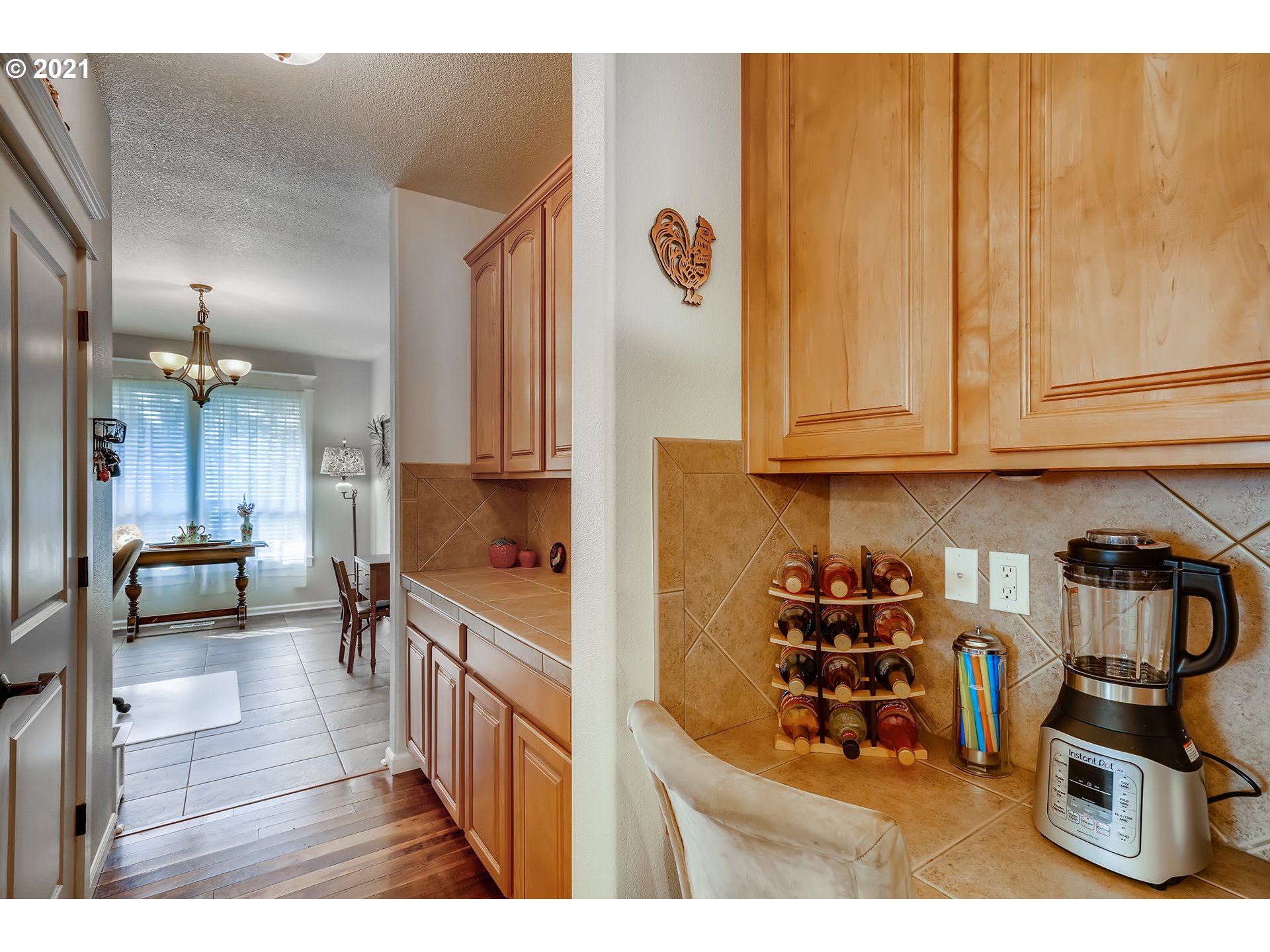 35257 Juniper Drive St. Helens, OR 97051 - Photo 14 of 27 a kitchen with stainless steel appliances granite countertop a sink a stove and a wooden cabinets