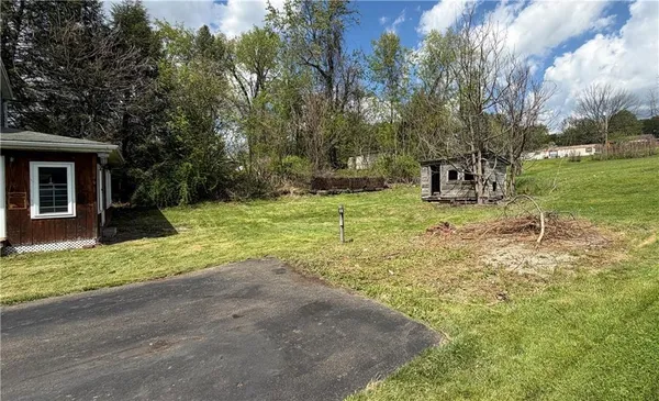 $54,900 | 130 Carr Avenue, New Salem, PA 15468