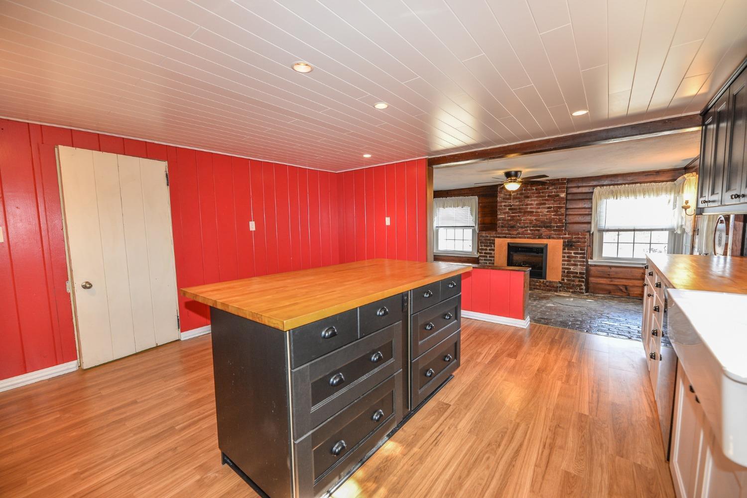 9740 Leacrest Road Cincinnati, OH 45231 - Photo 9 of 42 Gallery Image 9