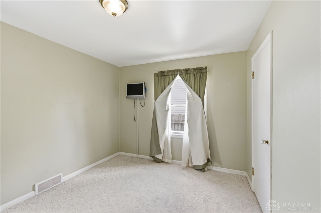 1290 Main Street Hamilton, OH 45013 - Photo 15 of 49
