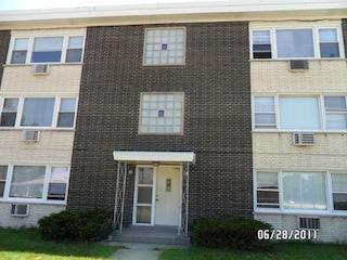 7531 Roberts Road, Unit 1B Bridgeview, IL 60455 - Photo 1 of 9
