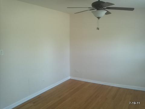 7531 Roberts Road, Unit 1B Bridgeview, IL 60455 - Photo 4 of 9