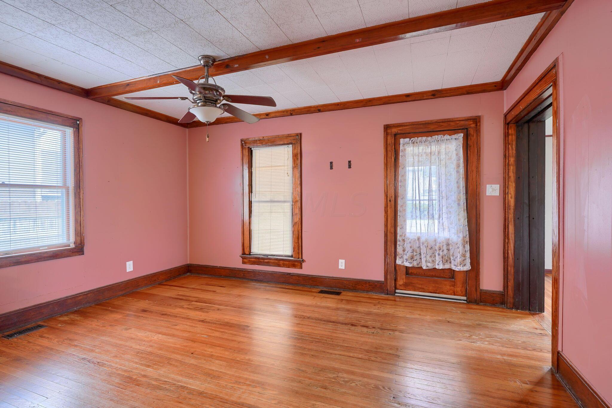 26075 Locust Grove Road New Holland, OH 43145 - Photo 9 of 34 Dining Room