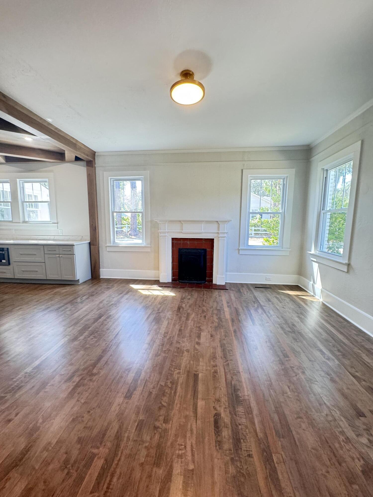 800 Hampton Street Walterboro, SC 29488 - Photo 22 of 136 800 Hampton Street (30)