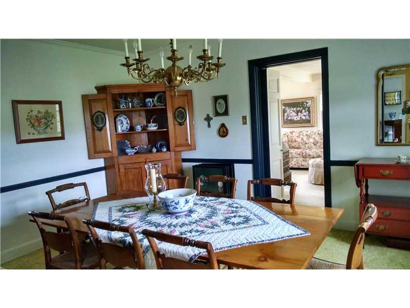 2742 Ridge Rd Extension Economy, PA 15005 - Photo 9 of 25 Dining Room.