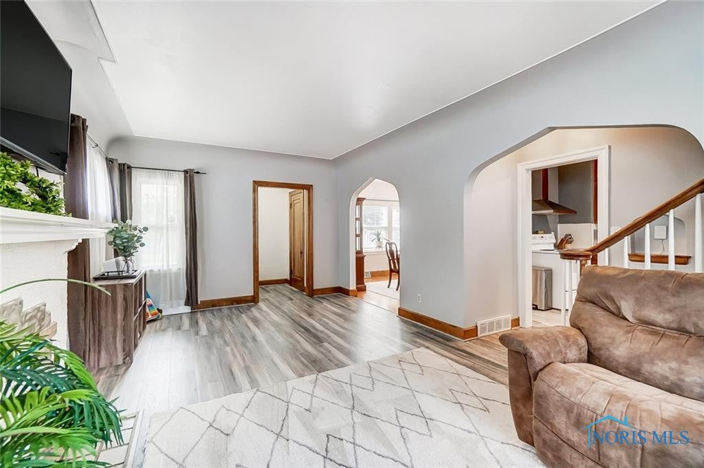 3649 Garrison Road Toledo, OH 43613 - Photo 3 of 18 Gallery Image 3