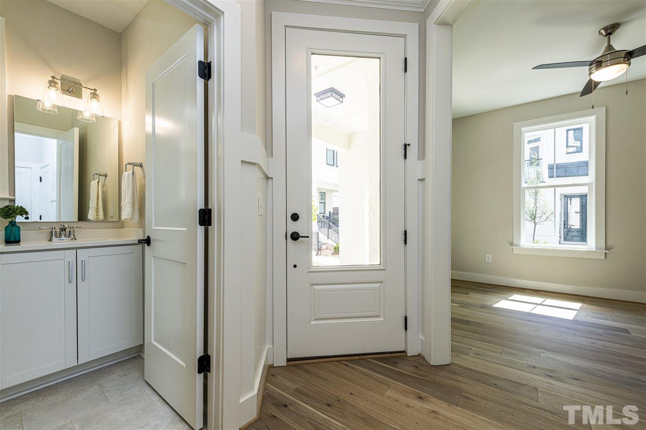 401 Bryan Pointe Drive, Unit 104 Raleigh, NC 27608 - Photo 4 of 26