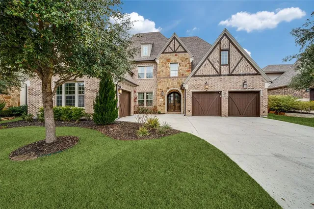 $1,060,000 | 3713 Adelaide, The Colony, TX 75056